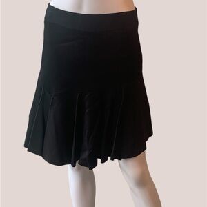 NWT Size 4 Banana Republic Monogram black asymmetrical skirt